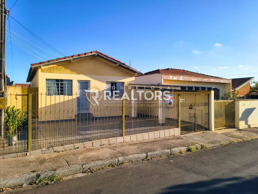 Foto 1 de Casa com 4 quartos à venda, 285m2 em Vila Maria, Botucatu - SP
