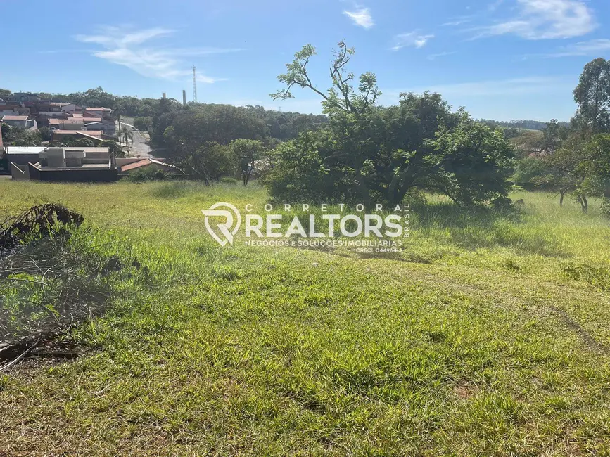Foto 4 de Chácara à venda, 3174m2 em Chácara Recreio do Havaí, Botucatu - SP
