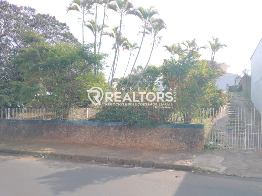 Foto 3 de Terreno / Lote à venda, 1000m2 em Centro, Botucatu - SP