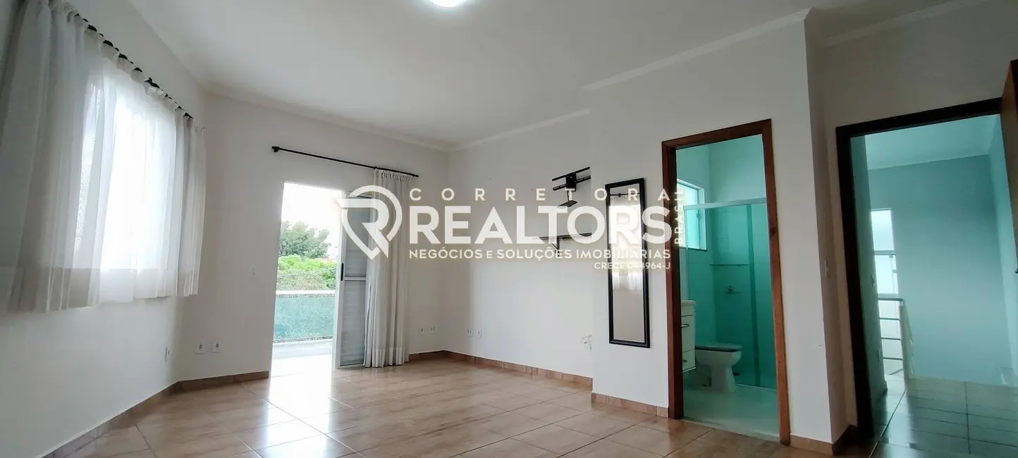 Foto 9 de Sobrado com 3 quartos à venda, 129m2 em Vila São Judas Thadeu, Botucatu - SP