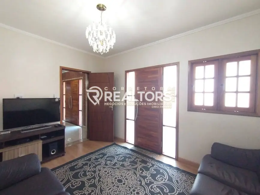 Foto 5 de Casa com 3 quartos à venda, 489m2 em Jardim Bandeirantes, Botucatu - SP