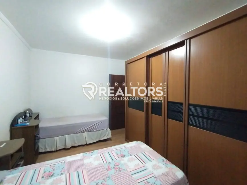 Foto 8 de Casa com 3 quartos à venda, 489m2 em Jardim Bandeirantes, Botucatu - SP