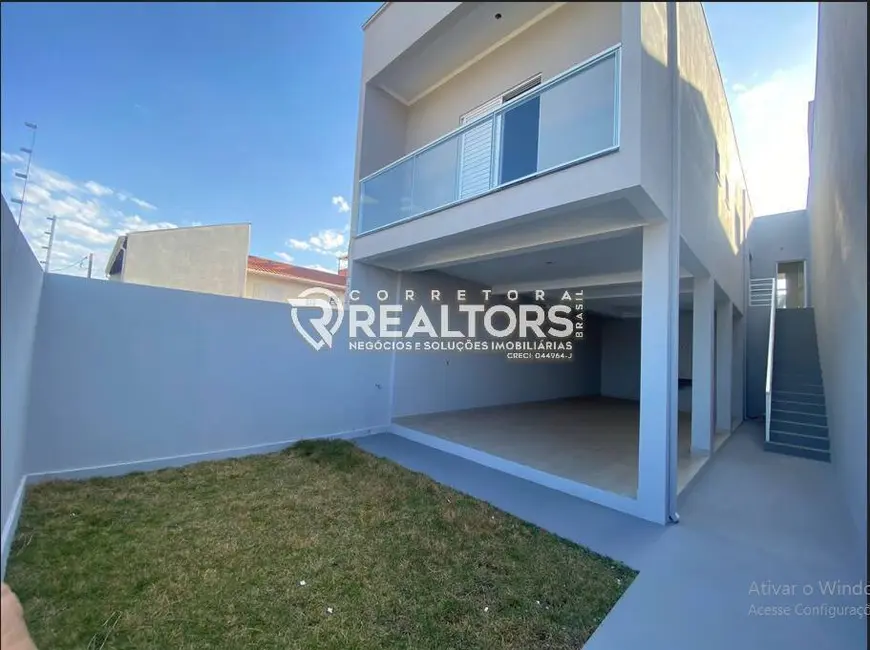 Foto 3 de Casa com 3 quartos à venda, 180m2 em Jardim Cambuí, Botucatu - SP