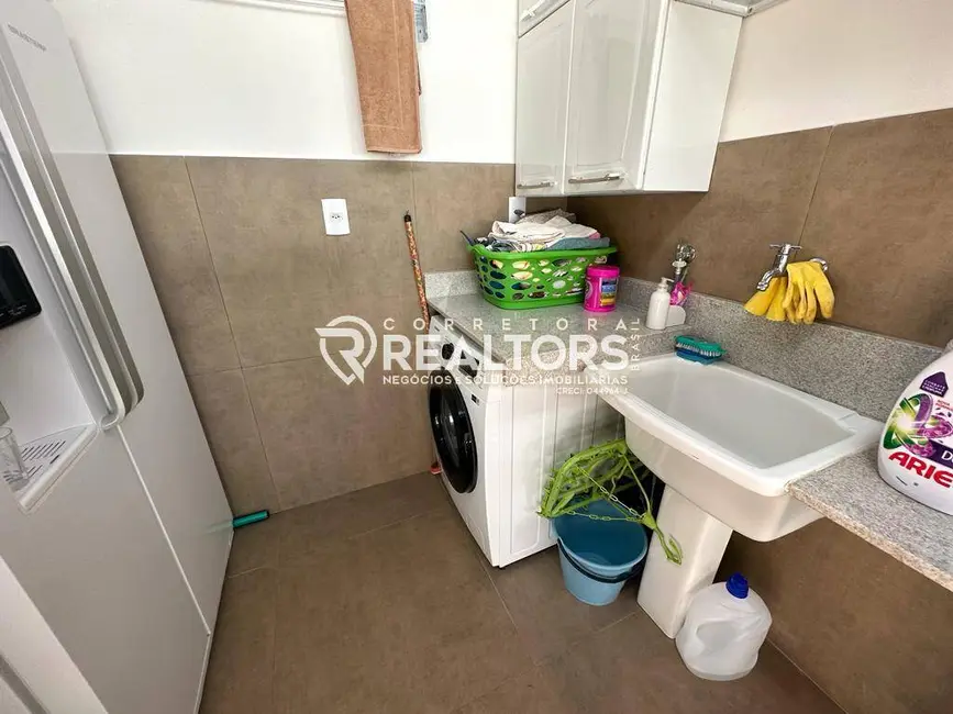 Foto 3 de Casa com 4 quartos à venda e para alugar, 310m2 em Colinas do Paraíso, Botucatu - SP