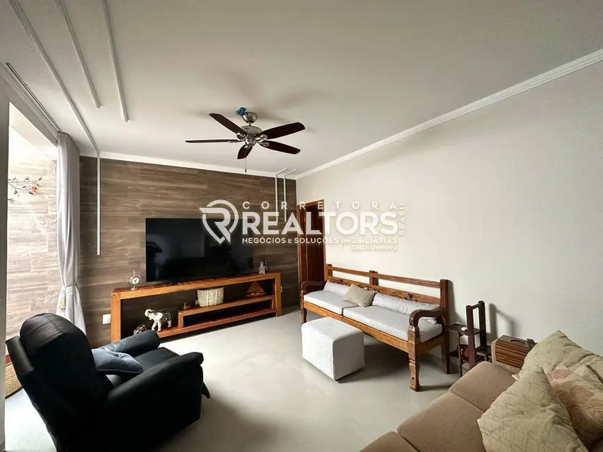 Foto 4 de Casa com 4 quartos à venda e para alugar, 310m2 em Colinas do Paraíso, Botucatu - SP