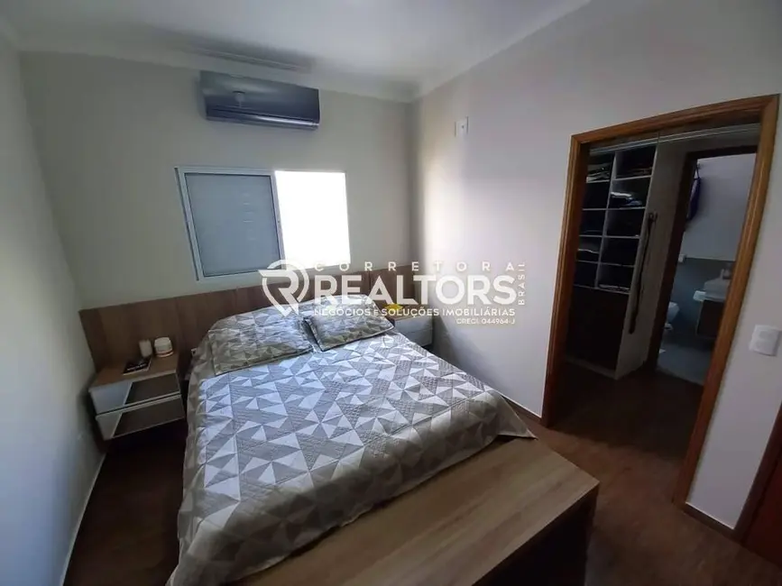 Foto 7 de Casa com 4 quartos à venda e para alugar, 310m2 em Colinas do Paraíso, Botucatu - SP