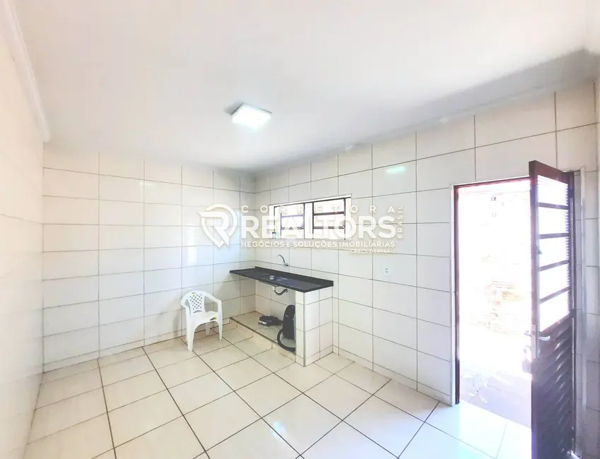 Foto 9 de Casa com 2 quartos à venda, 275m2 em Jardim Paraíso, Botucatu - SP