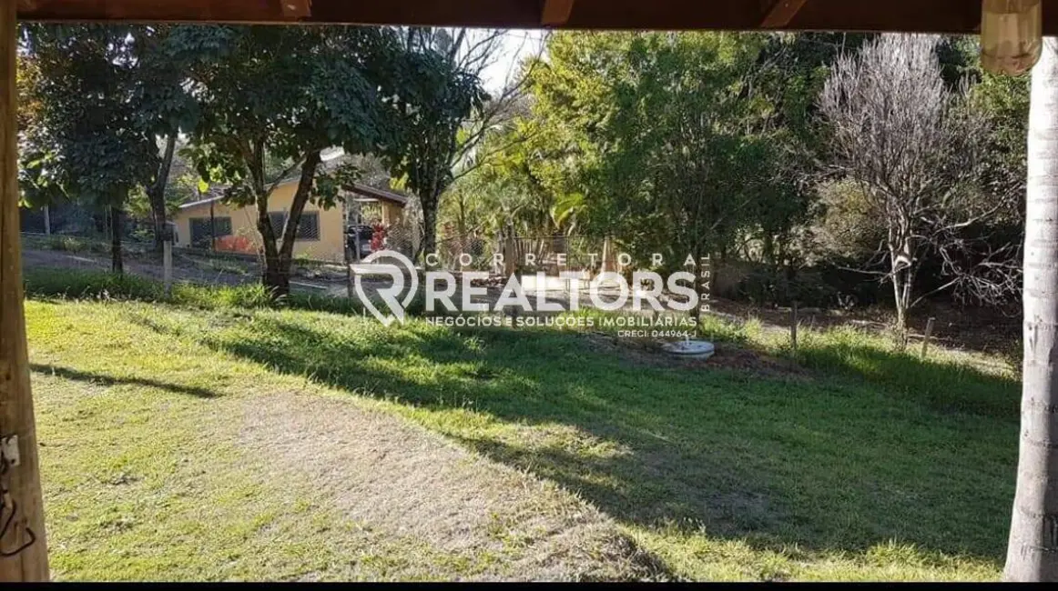 Foto 2 de Casa com 3 quartos à venda, 1000m2 em Nova Califórnia II (Rubião Junior), Botucatu - SP