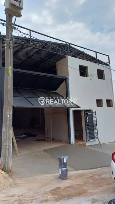 Foto 1 de Casa à venda e para alugar, 250m2 em Residencial Plaza Martin, Botucatu - SP