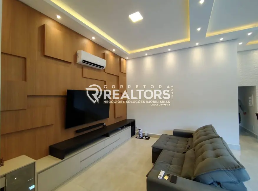 Foto 5 de Casa com 3 quartos à venda, 275m2 em Jardim Planalto, Botucatu - SP