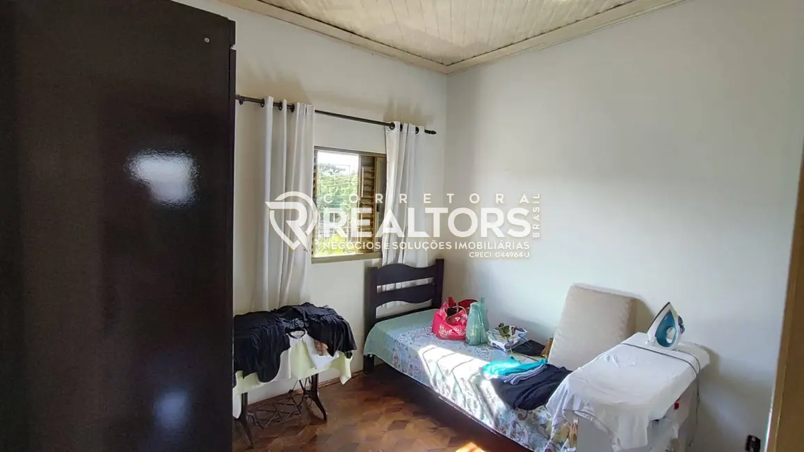 Foto 3 de Casa com 4 quartos à venda, 248m2 em Centro, Botucatu - SP