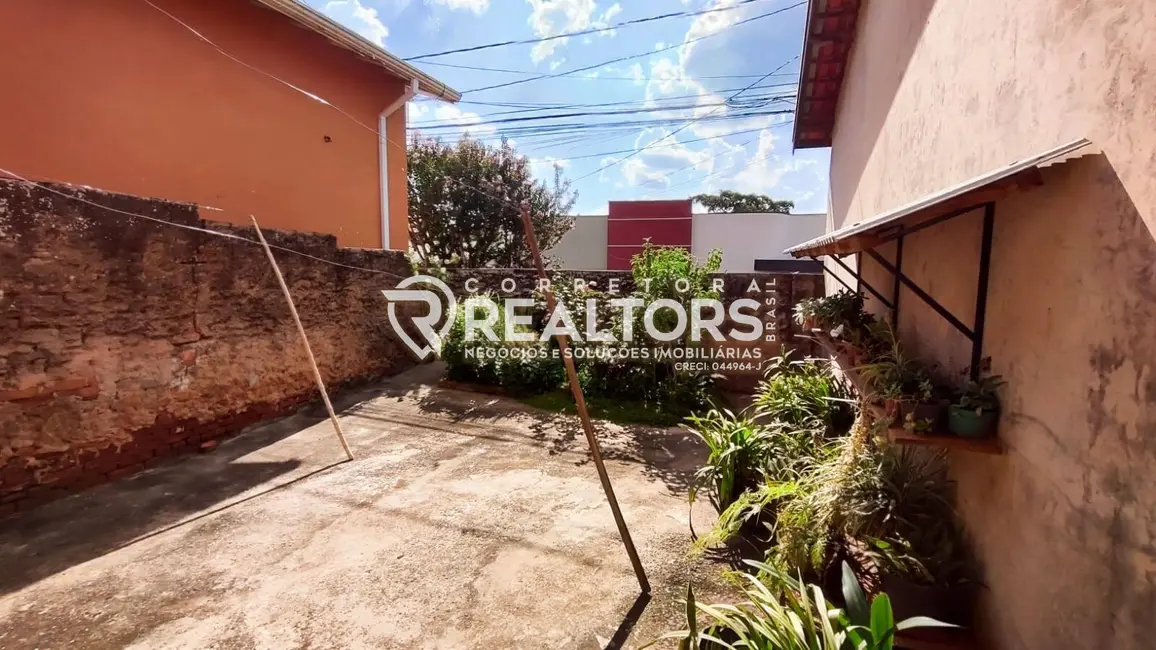Foto 8 de Casa com 4 quartos à venda, 248m2 em Centro, Botucatu - SP