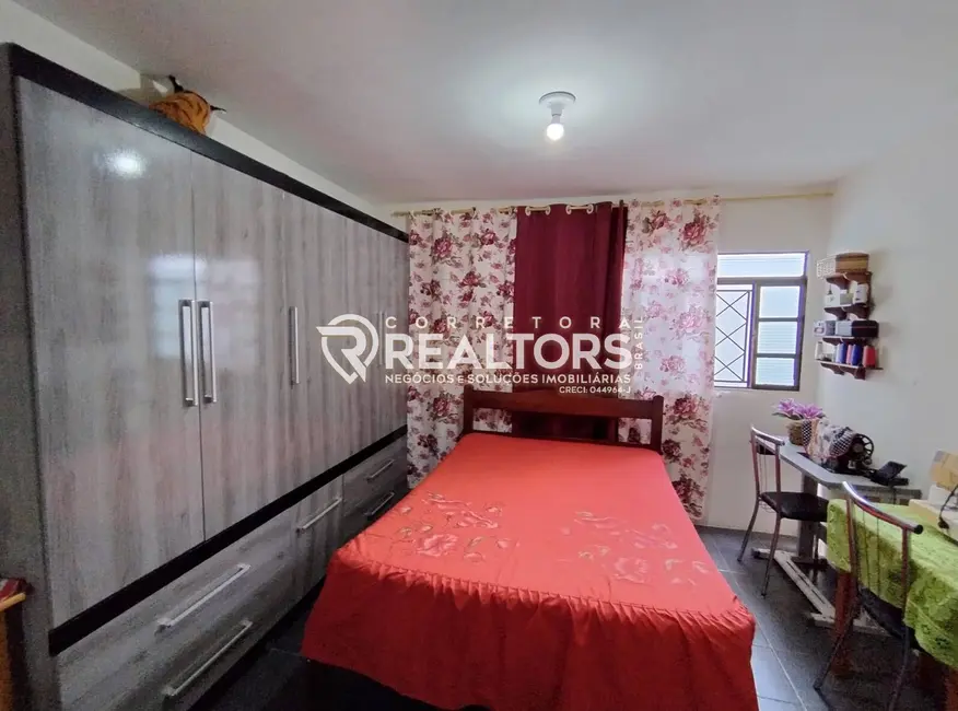 Foto 3 de Casa com 4 quartos à venda, 275m2 em Jardim Peabiru, Botucatu - SP