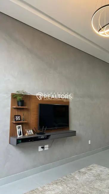 Foto 3 de Casa com 3 quartos à venda, 250m2 em Jardim Itamarati, Botucatu - SP