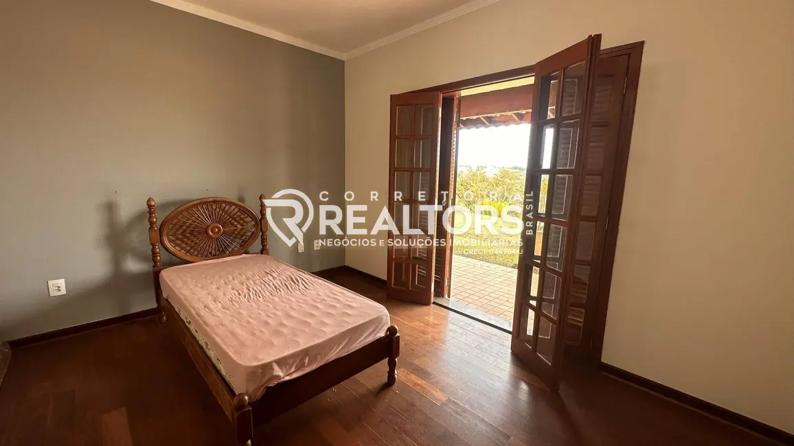 Foto 8 de Casa com 4 quartos à venda, 7900m2 em Chácara Recreio Vista Alegre, Botucatu - SP