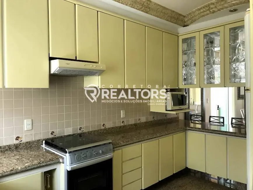 Foto 6 de Sobrado com 4 quartos à venda, 600m2 em Botucatu - SP