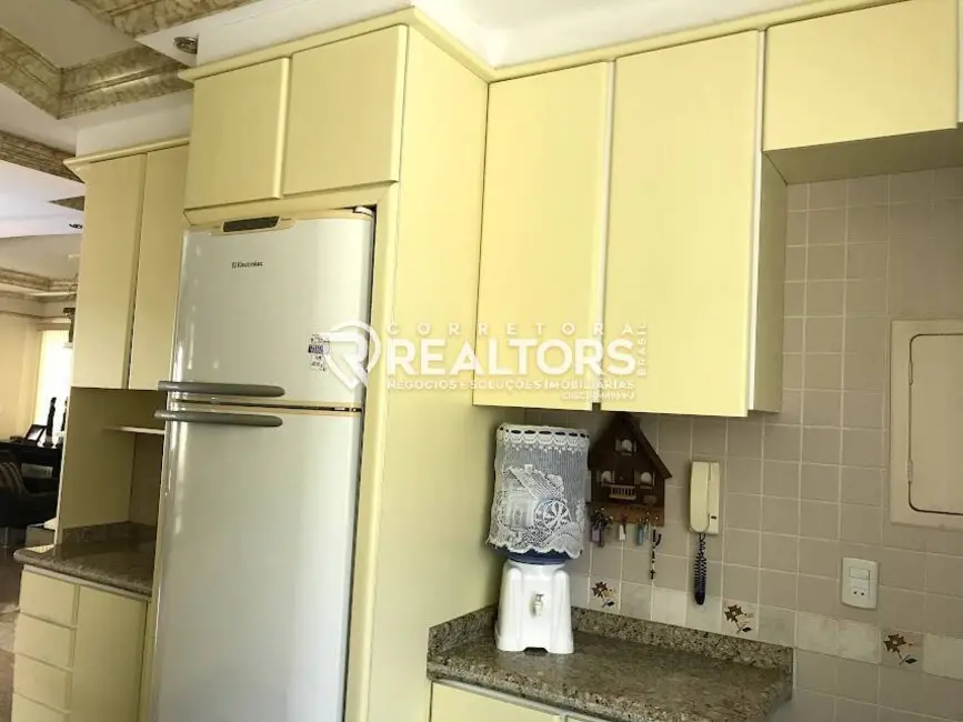 Foto 5 de Sobrado com 4 quartos à venda, 600m2 em Botucatu - SP