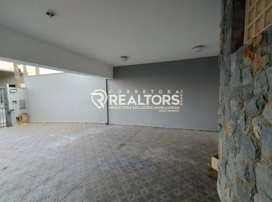 Foto 3 de Casa com 4 quartos à venda, 300m2 em Centro, Botucatu - SP