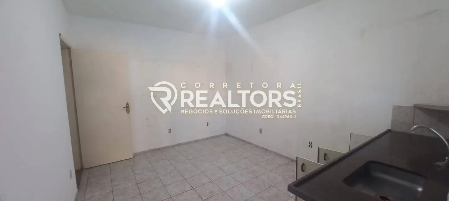 Foto 7 de Casa com 2 quartos à venda, 300m2 em Altos do Paraíso, Botucatu - SP