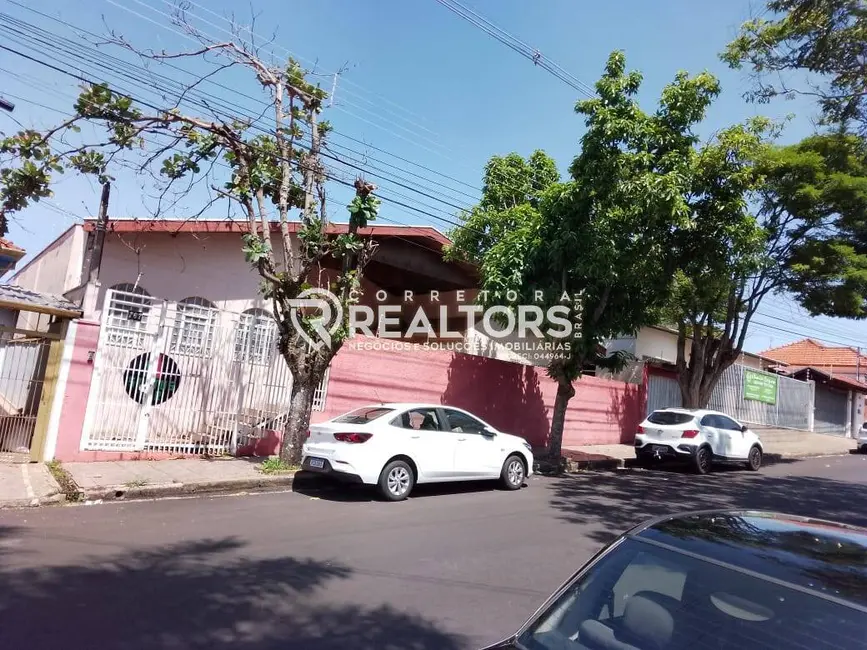 Foto 3 de Casa com 3 quartos à venda, 390m2 em Vila dos Lavradores, Botucatu - SP