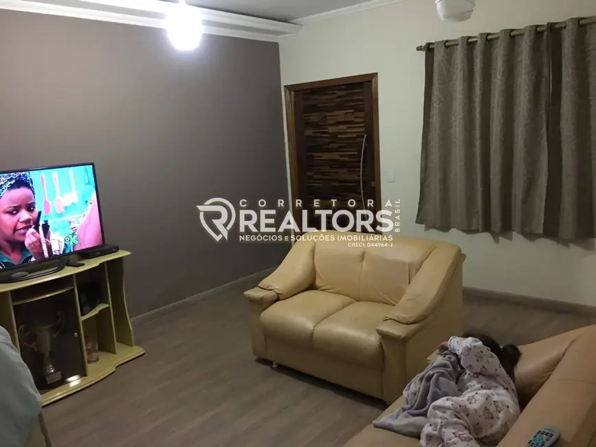 Foto 6 de Casa com 2 quartos à venda, 250m2 em Jardim Monte Mor, Botucatu - SP