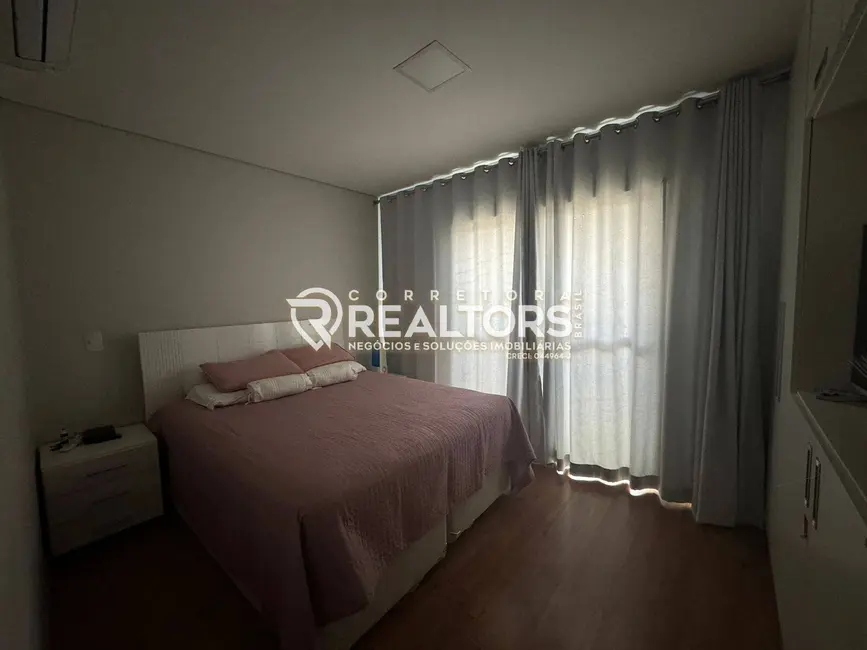 Foto 9 de Apartamento com 3 quartos à venda, 112m2 em Jardim Bom Pastor, Botucatu - SP