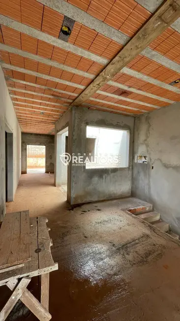 Foto 8 de Casa com 3 quartos à venda, 250m2 em Botucatu - SP