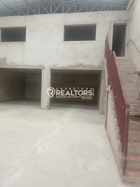 Foto 4 de Casa com 2 quartos para alugar, 400m2 em Vila Paulista, Botucatu - SP