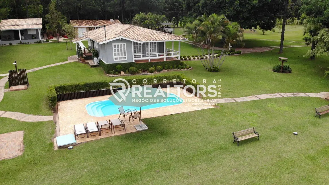 Foto 2 de Casa com 3 quartos à venda, 141840m2 em Área Rural de Botucatu, Botucatu - SP