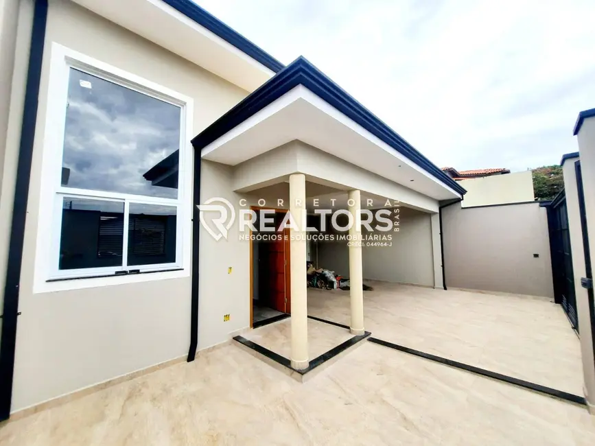 Foto 1 de Casa com 3 quartos à venda, 250m2 em Residencial Vila Di Capri, Botucatu - SP