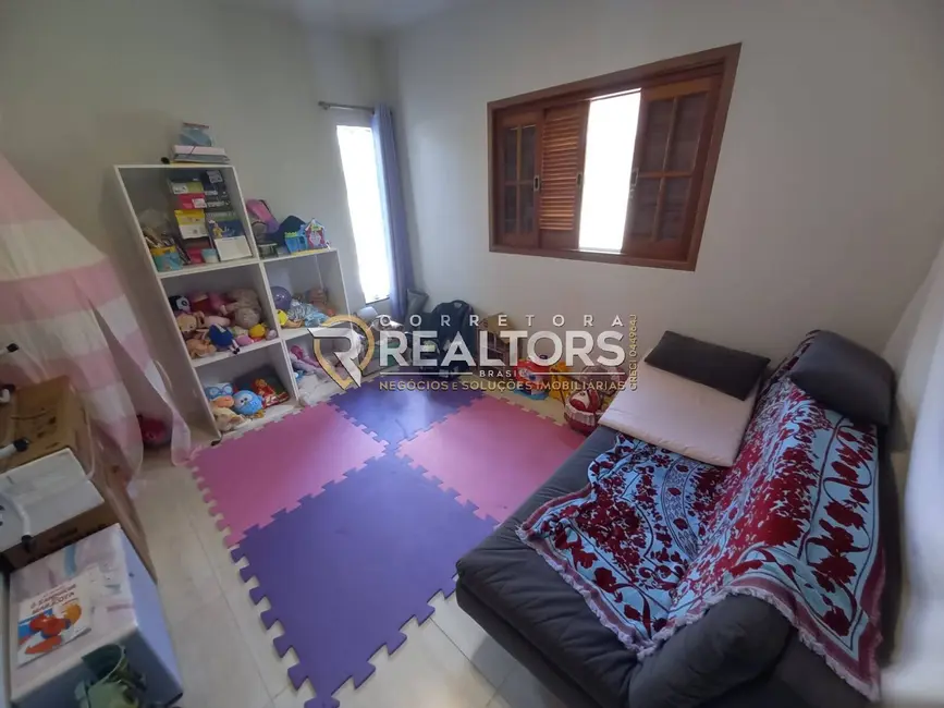 Foto 4 de Casa com 3 quartos à venda, 500m2 em Botucatu - SP