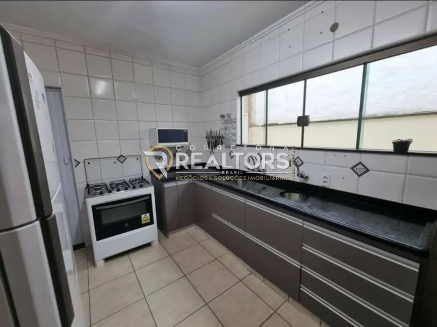 Foto 8 de Casa com 3 quartos à venda, 269m2 em Jardim Bom Pastor, Botucatu - SP