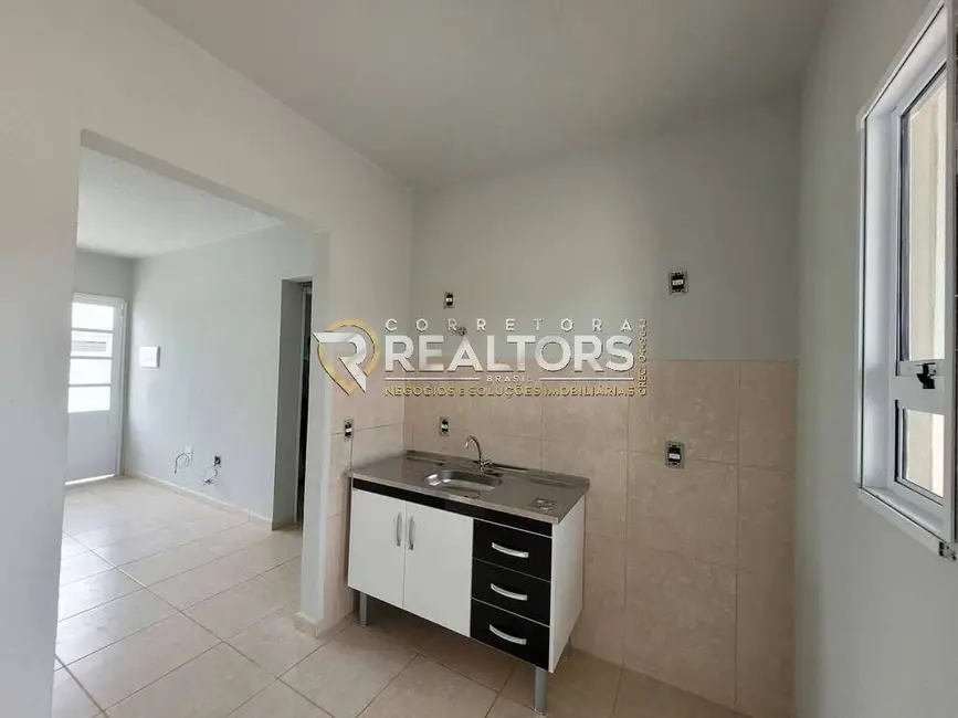 Foto 6 de Casa com 2 quartos à venda, 200m2 em Jardim Botucatu (Rubião Júnior), Botucatu - SP