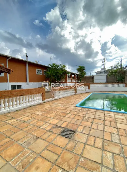 Foto 4 de Casa com 4 quartos à venda, 720m2 em Jardim Paraíso, Botucatu - SP