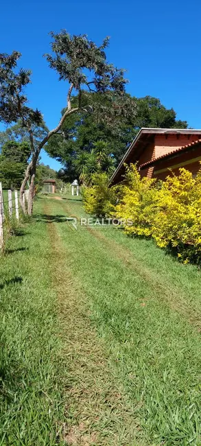 Foto 6 de Chácara com 6 quartos à venda, 2500m2 em Pardinho - SP