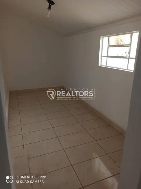 Foto 5 de Casa com 1 quarto à venda, 200m2 em Jardim São Vicente, Botucatu - SP