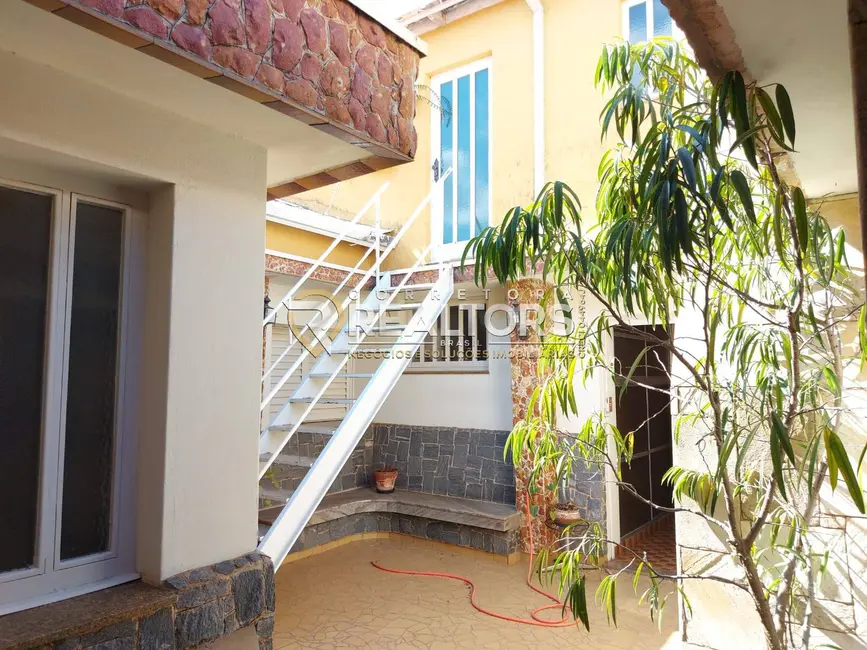 Foto 6 de Casa com 2 quartos à venda, 250m2 em Jardim Bom Pastor, Botucatu - SP