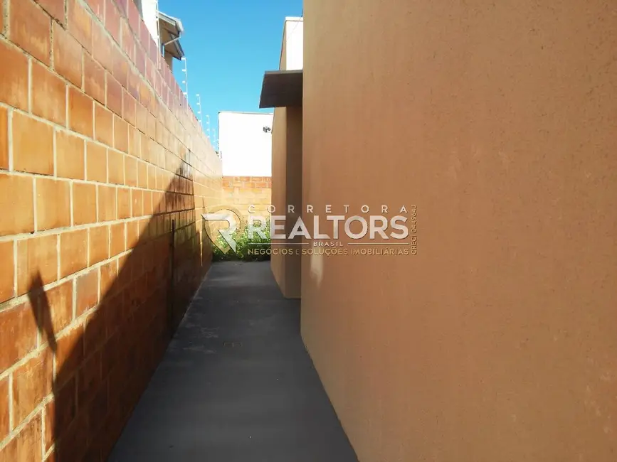 Foto 6 de Casa com 2 quartos à venda, 250m2 em Botucatu - SP