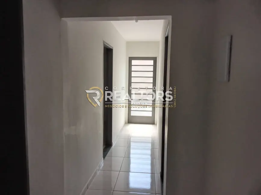 Foto 9 de Casa com 3 quartos à venda, 225m2 em Vila Pinheiro Machado, Botucatu - SP