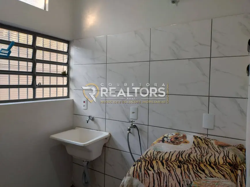 Foto 9 de Casa com 3 quartos à venda, 250m2 em Vila Casa Branca, Botucatu - SP