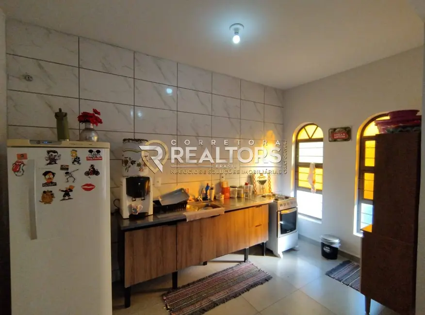 Foto 7 de Casa com 3 quartos à venda, 250m2 em Vila Casa Branca, Botucatu - SP