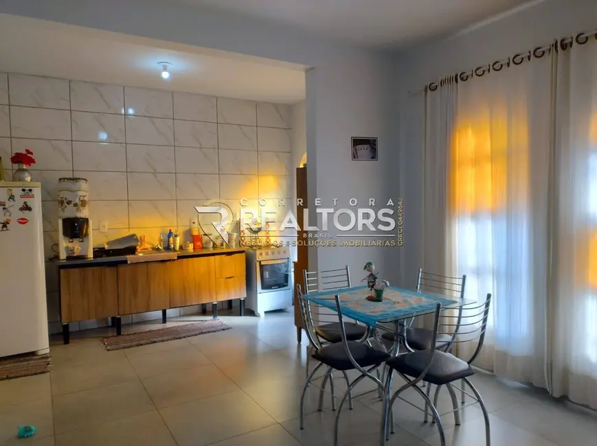 Foto 8 de Casa com 3 quartos à venda, 250m2 em Vila Casa Branca, Botucatu - SP