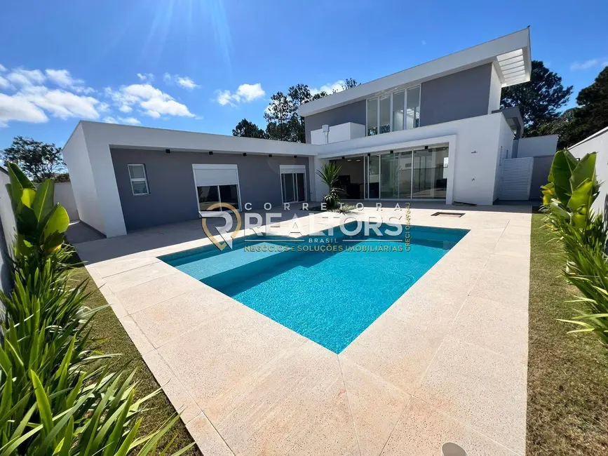 Foto 2 de Casa de Condomínio com 3 quartos à venda, 720m2 em Sociedade Hípica de Botucatu, Botucatu - SP