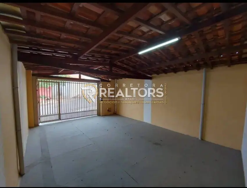 Foto 1 de Casa com 2 quartos à venda, 125m2 em Jardim Itamarati, Botucatu - SP