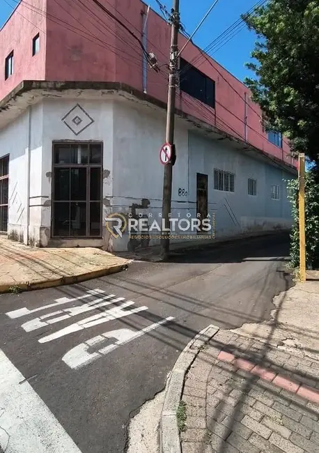 Foto 3 de Casa com 4 quartos à venda, 535m2 em Vila dos Lavradores, Botucatu - SP