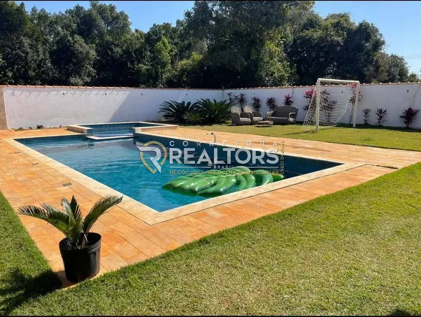 Foto 2 de Casa de Condomínio com 3 quartos à venda, 840m2 em Pardinho - SP