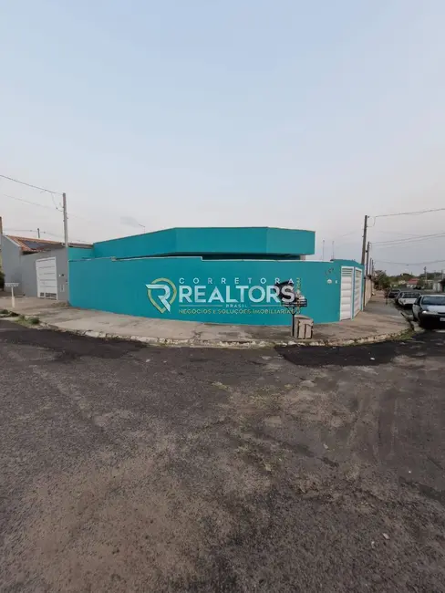 Foto 3 de Casa com 2 quartos à venda, 144m2 em Residencial Cedro, Botucatu - SP