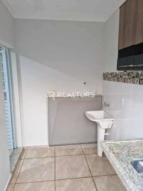 Foto 6 de Casa com 2 quartos à venda, 144m2 em Residencial Cedro, Botucatu - SP