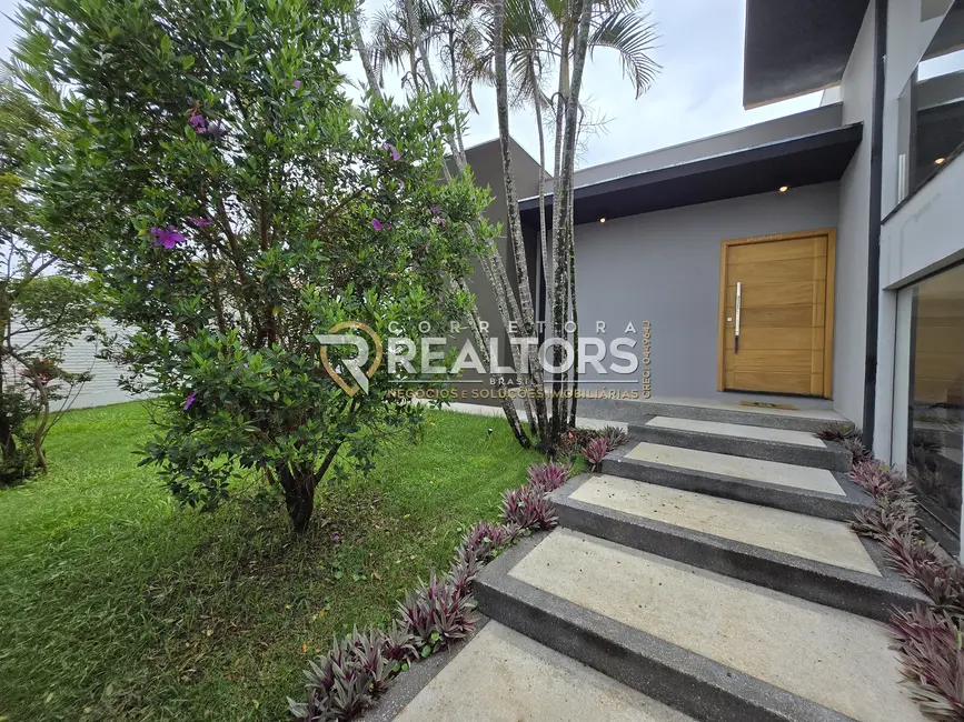 Foto 5 de Casa com 3 quartos à venda, 576m2 em Vila Sonia, Botucatu - SP