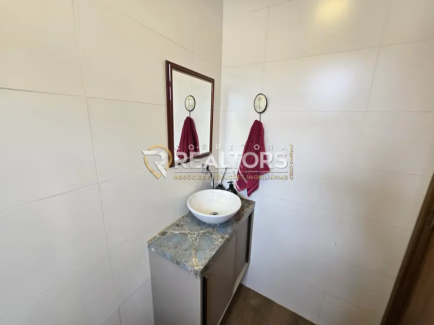 Foto 9 de Casa com 3 quartos à venda, 576m2 em Vila Sonia, Botucatu - SP